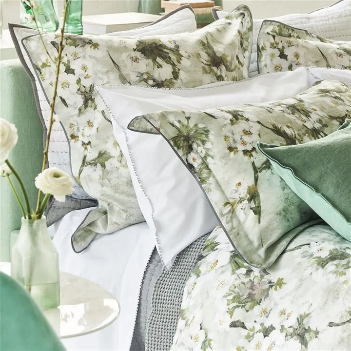 Assam Blossom Dove Duvet Cover