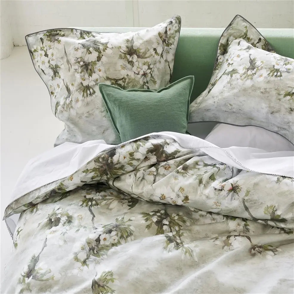 Assam Blossom Dove Duvet Cover