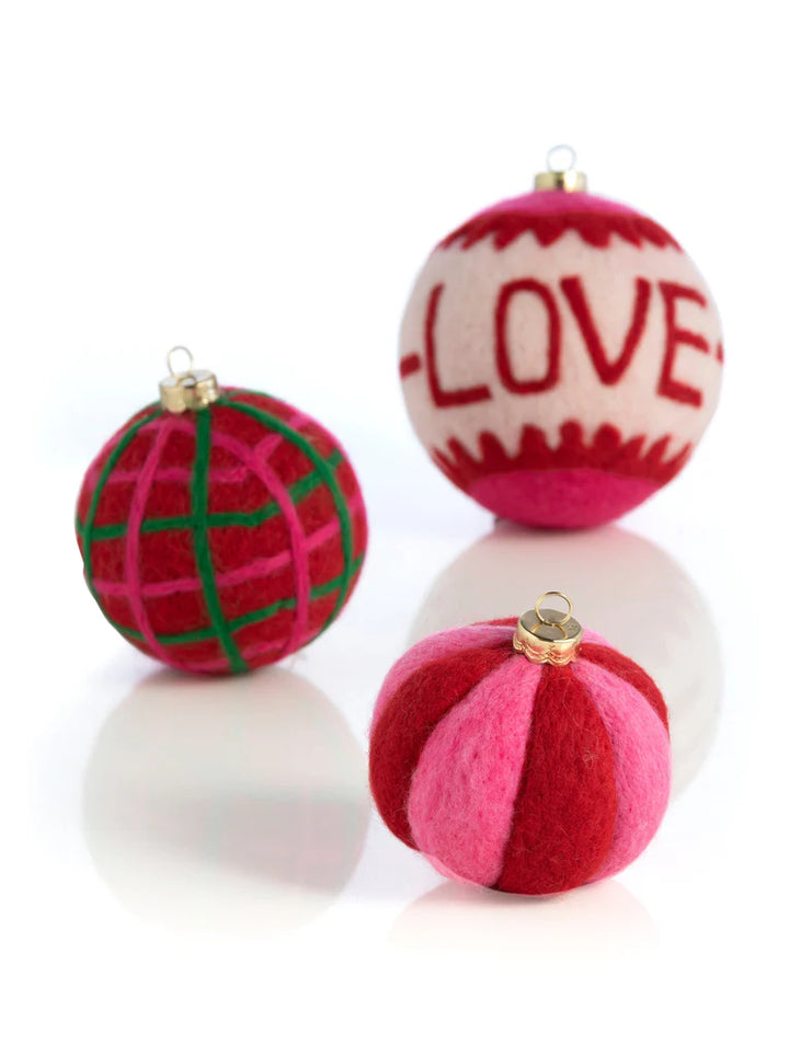 Love Assorted Multi Ornaments Set
