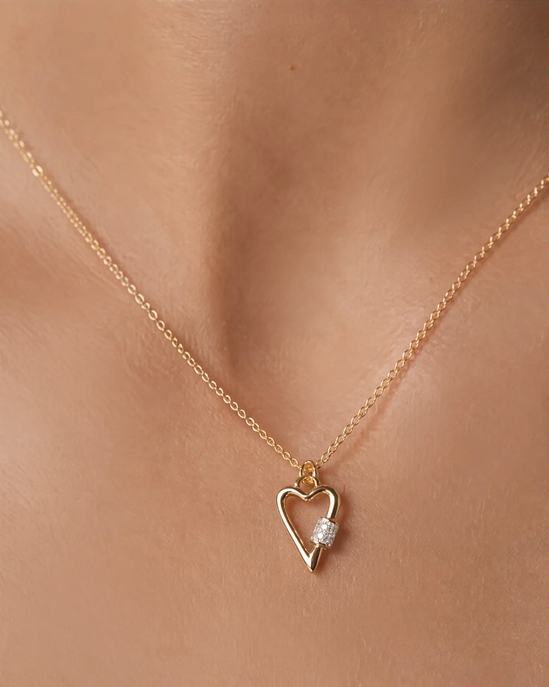 Fill Your Life With Love Necklace - Gold