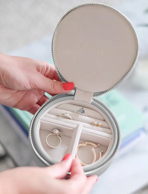 Round Zipped Travel Jewellery Box
