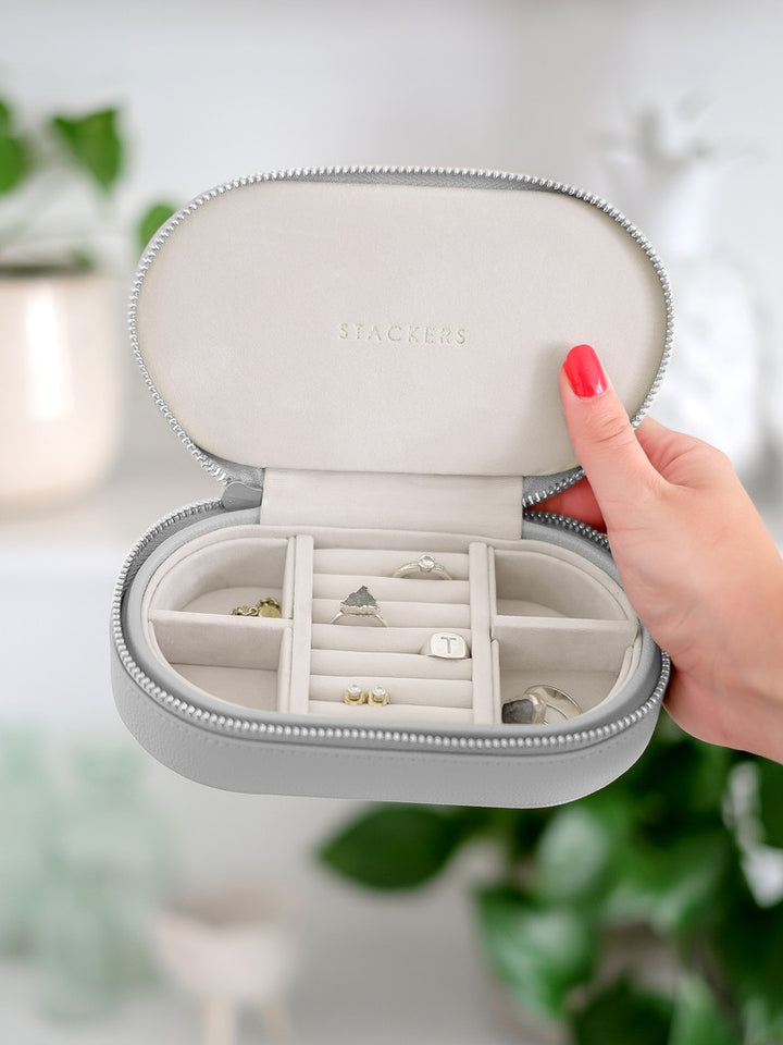 Oval Travel Box