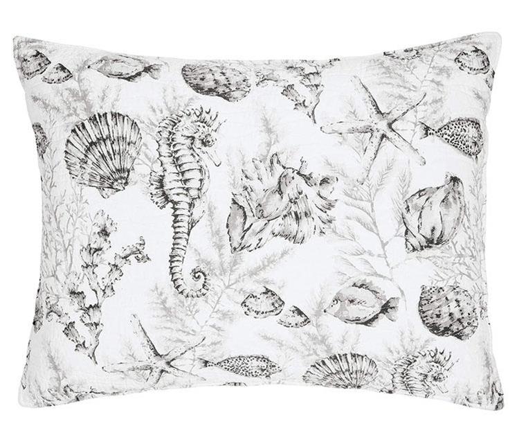 Fenwick Isle Quilt Set