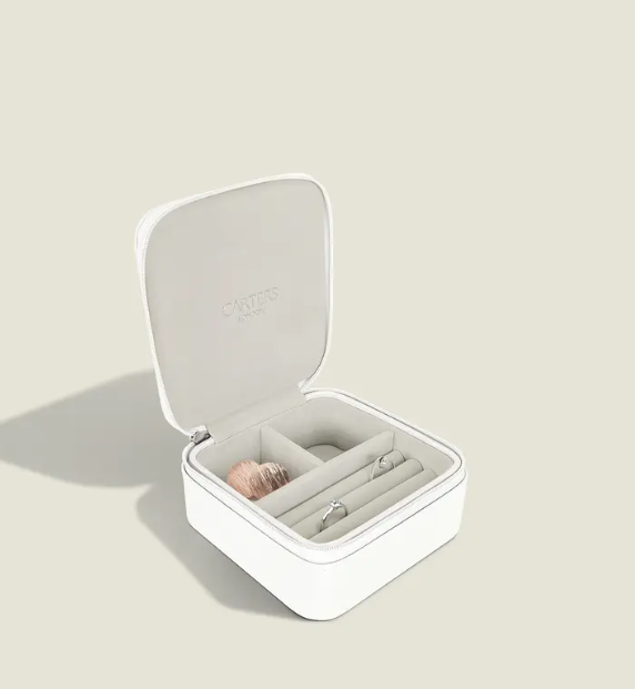 Zip Up Box Carters Square