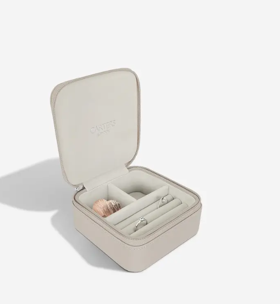 Zip Up Box Carters Square