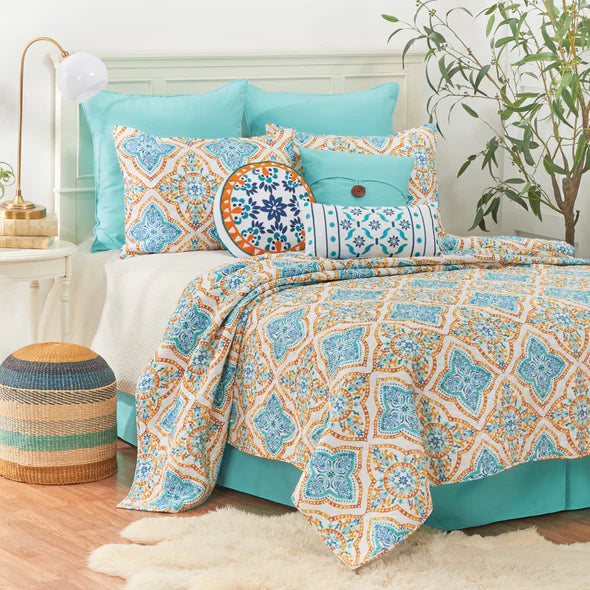 Terrace Medallion Quilt Set