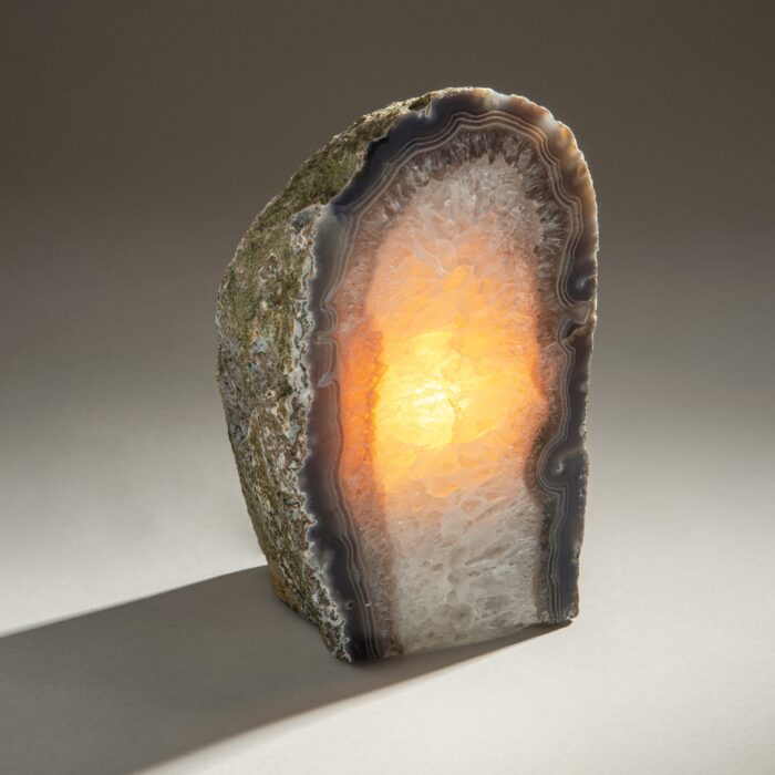 Agate Natural Light