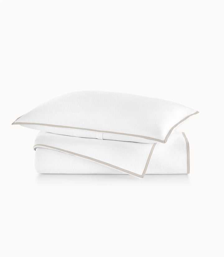 Pique II Coverlet