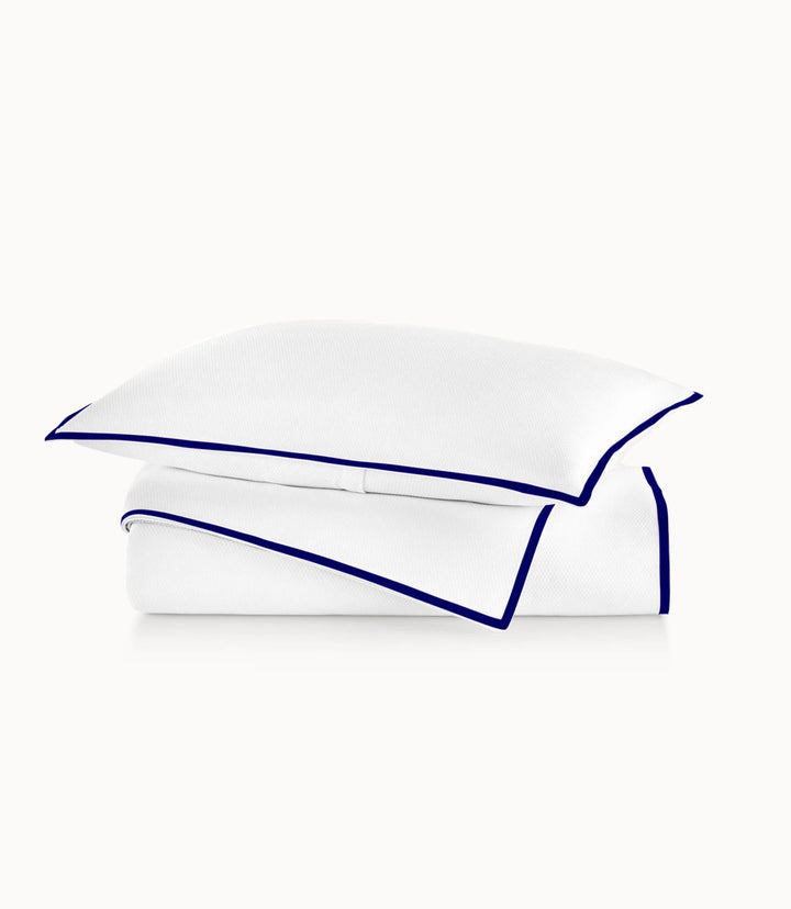 Pique II Coverlet