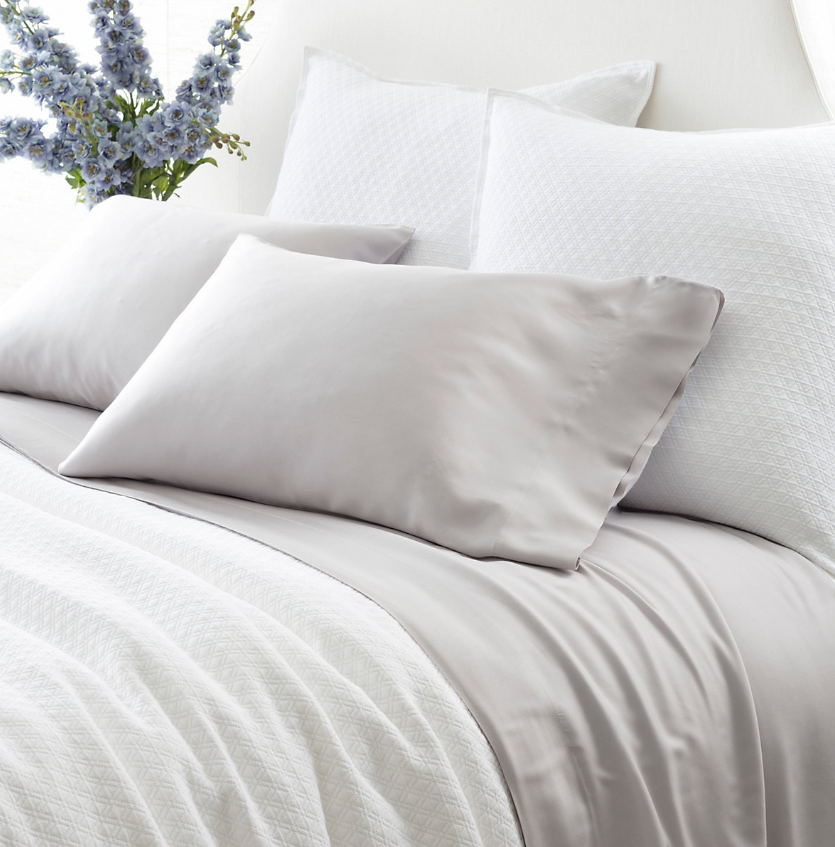 Silken Solid Sheet Sets