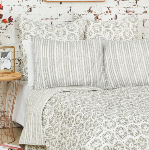 Midge Quilt