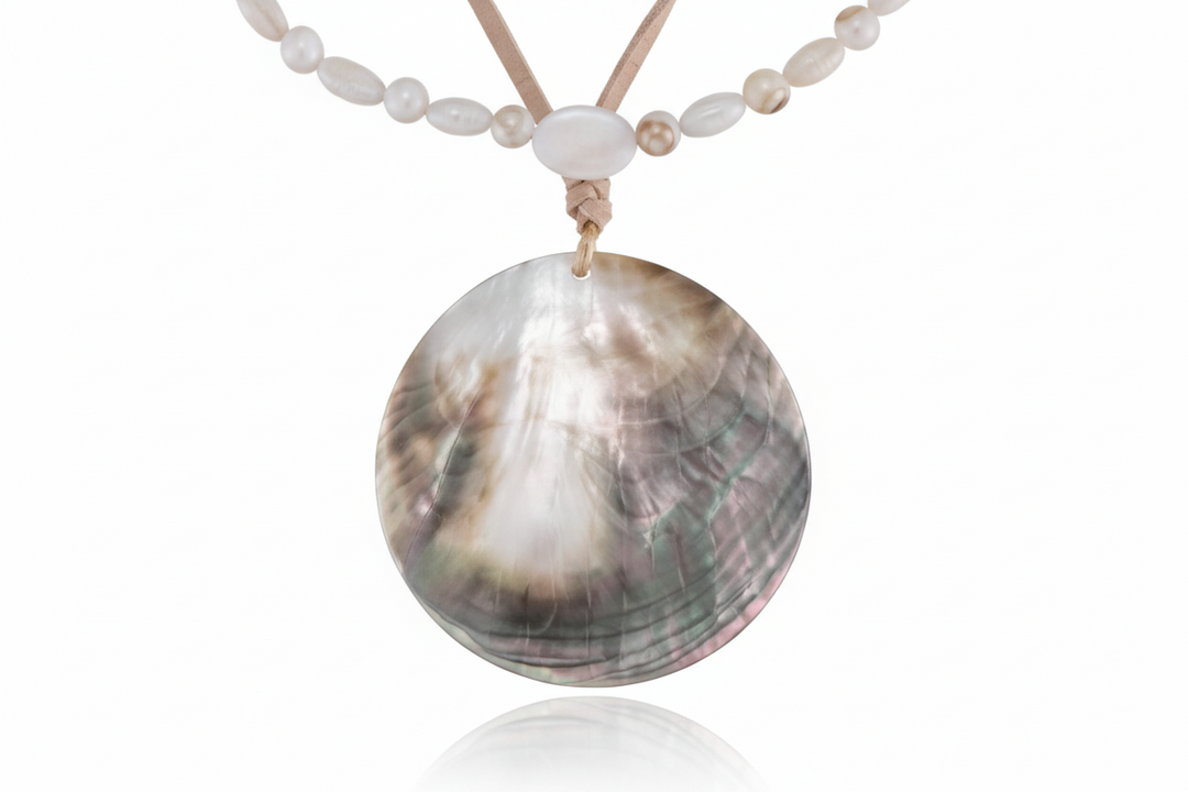 Opalescent Shell 18K Necklace Set