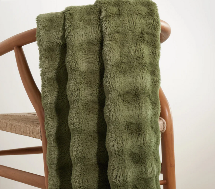 Throw Fab Faux