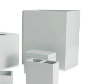 Lacquer Waste Basket