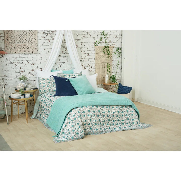 Victory Surf Quilt