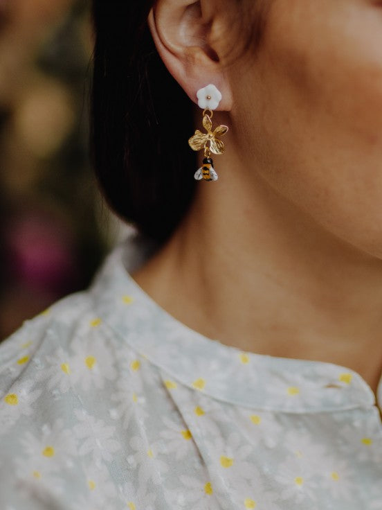 Pendants Bee And Flowers Earrings
