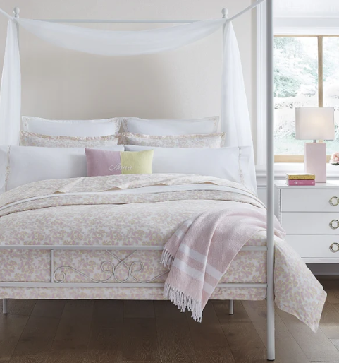 Sferra Prato Carnation Duvet Cover