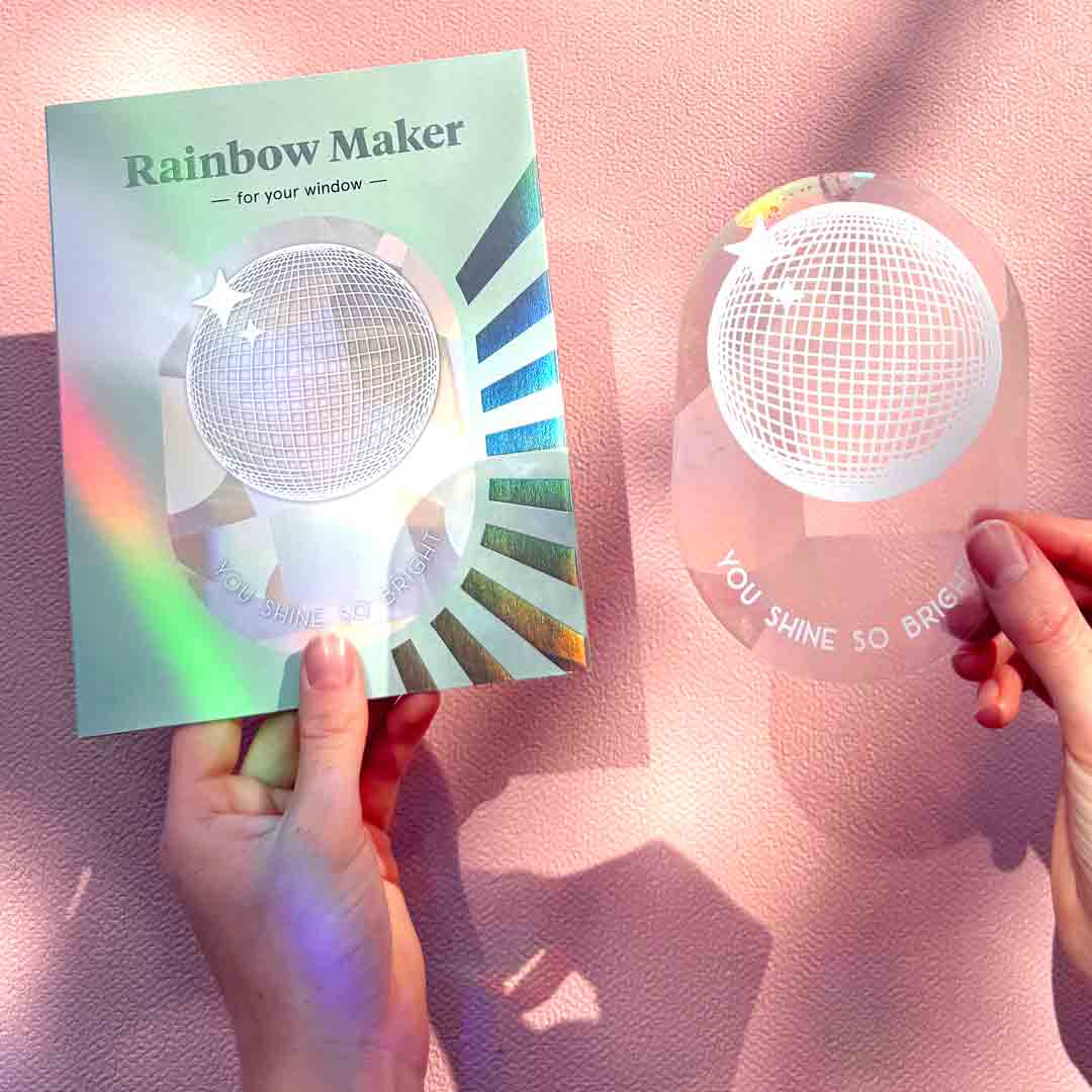 Rainbow maker sticker – create rainbows anywhere
