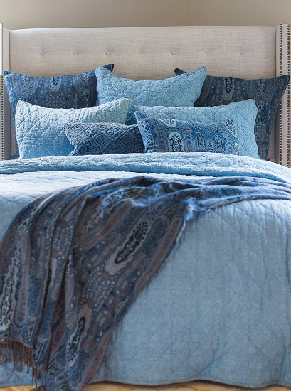 Savina Quilt