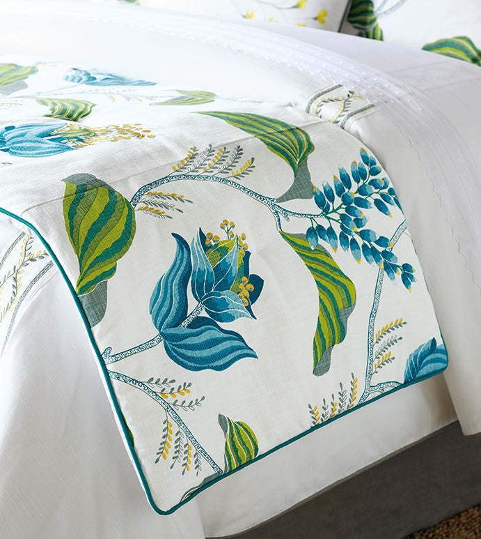 Clementine Embroidered Bed Scarf