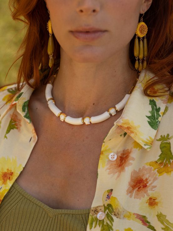 Shells And White Beads Necklace