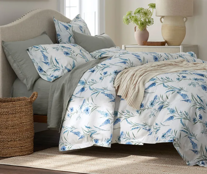 Nature's Vine Sateen Bed Sheet Set